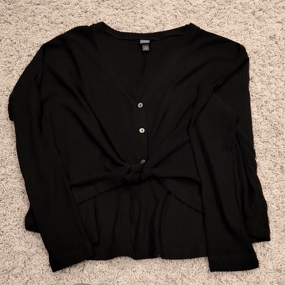 Oversized button crop - Picture 2 of 4